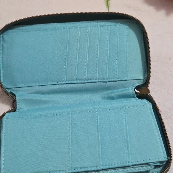 TRAVELON WALLET - Picture 4 of 5